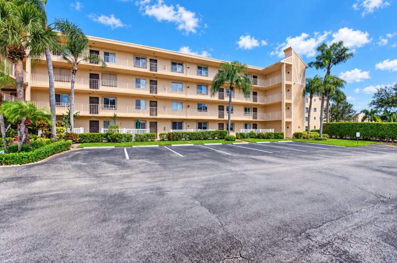 2 bedroom Condominium at 7145 Huntington Lane #408, Huntington Lakes Sec Two Condos, Delray Beach — photo 4