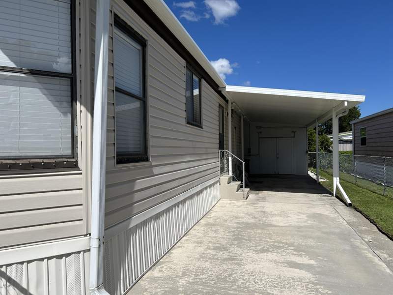 2 bedroom Manufactured Home at 21541 NW 7th Street, Heritage City Sec 2, Pembroke Pines — photo 3