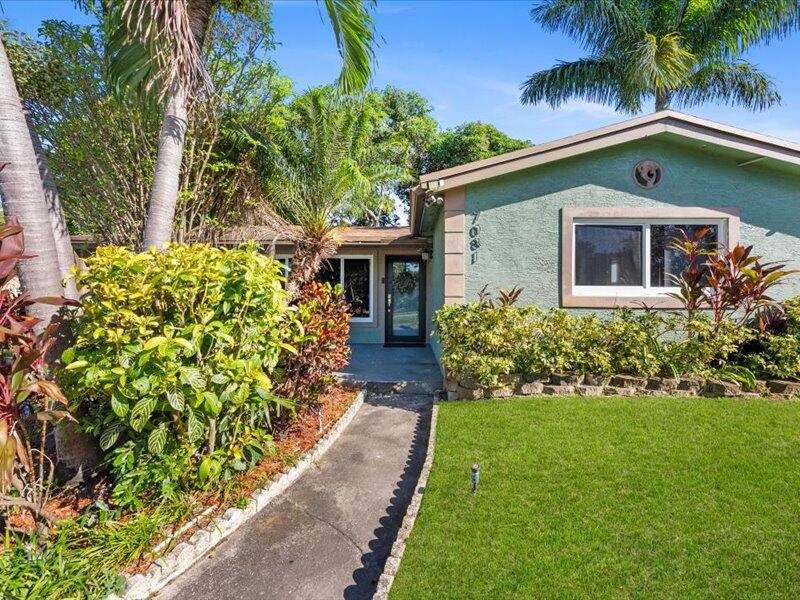 3 bedroom Single Family Residence at 7081 SW 30th Street, Miramar Sec 4, Miramar — photo 1