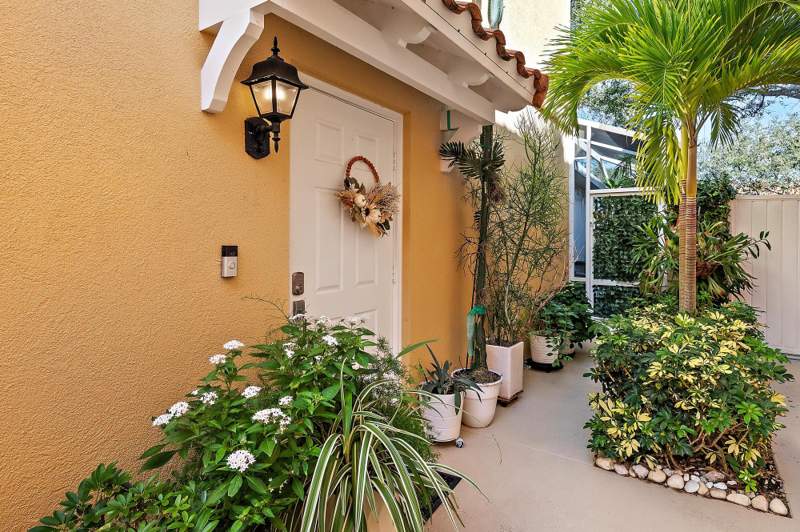 3 bedroom Townhouse at 79 Tall Oaks Circle, Tequesta Oaks, Tequesta — photo 2