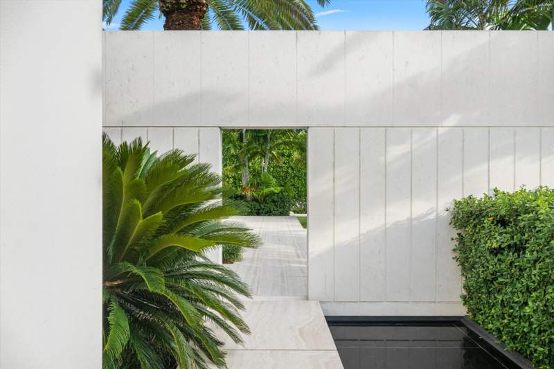 9 bedroom Single Family Residence at 600 NE 5th Avenue, Boca Raton, Boca Raton — photo 5