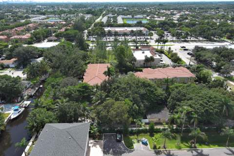 4696 SW 32nd Avenue, Dania Beach FL - photo 11 of 16