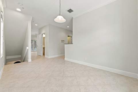 601 S Federal Highway #25, Lake Worth FL - photo 20 of 48