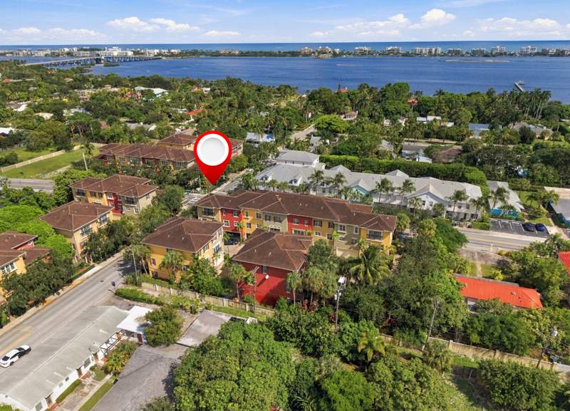 2 bedroom Townhouse at 601 S Federal Highway #25, Cloisters At Lake Worth, Lake Worth — photo 5