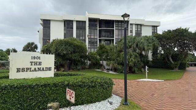 2 bedroom Condominium at 1901 S Ocean #301, Esplanade Condo, Boca Raton — photo 1