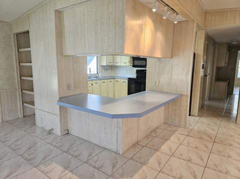 6978 SE Delegate Street, Hobe Sound FL - photo 9 of 19