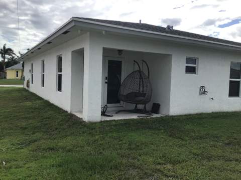 1233 SW Medina Avenue, Port St. Lucie FL - photo 6 of 39