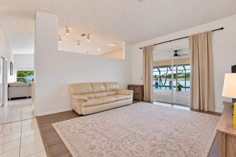 11235 Island Lakes Lane, Boca Raton FL - photo 9 of 48