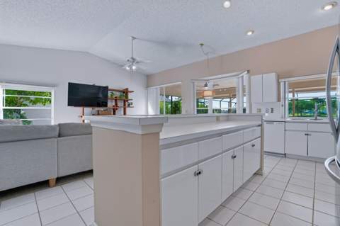 11235 Island Lakes Lane, Boca Raton FL - photo 12 of 48