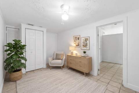 1064 Highview Road, Lake Worth FL - photo 24 of 36