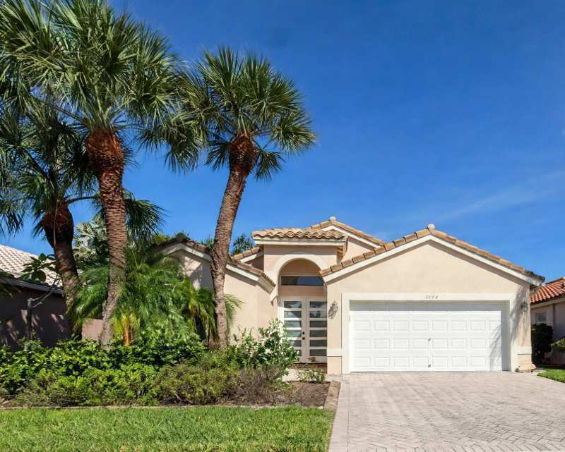 2 bedroom Single Family Residence at 11704 Dove Hollow Avenue, Lester Pud 6, Boynton Beach — photo 1