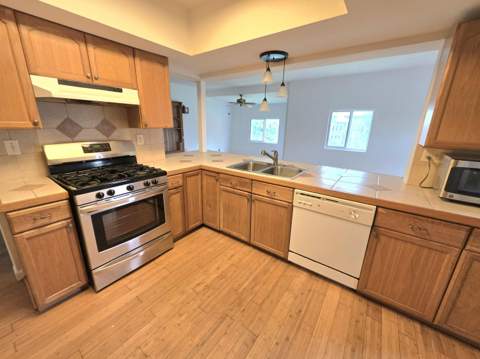 7700 Sunset Strip, Sunrise FL - photo 9 of 24