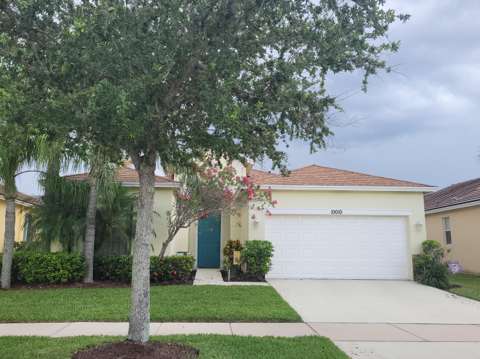 10010 SW Stonegate Drive, home for sale in Port St. Lucie 34987