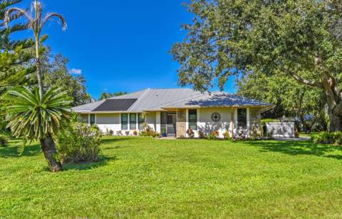3098 SE Bur Street, Port St. Lucie FL - photo 9 of 69