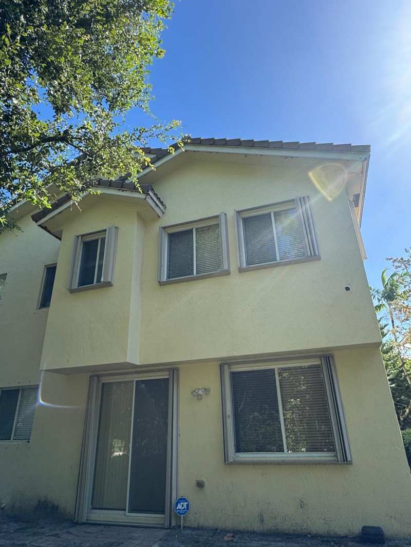 3 bedroom Townhouse at 2923 Carvelle Drive, Sierra Bay, Riviera Beach — photo 1