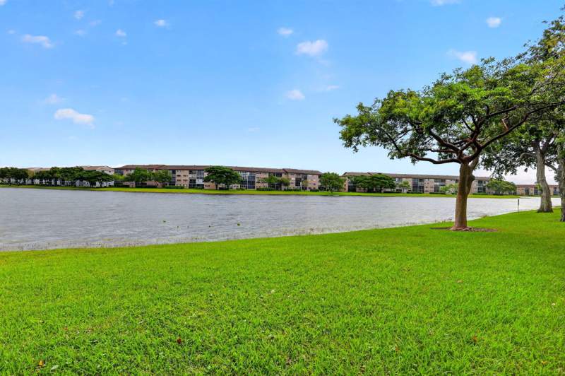 1 bedroom Condominium at 801 SW 141st Avenue #102O, Suffolk At Century Village, Pembroke Pines — photo 3