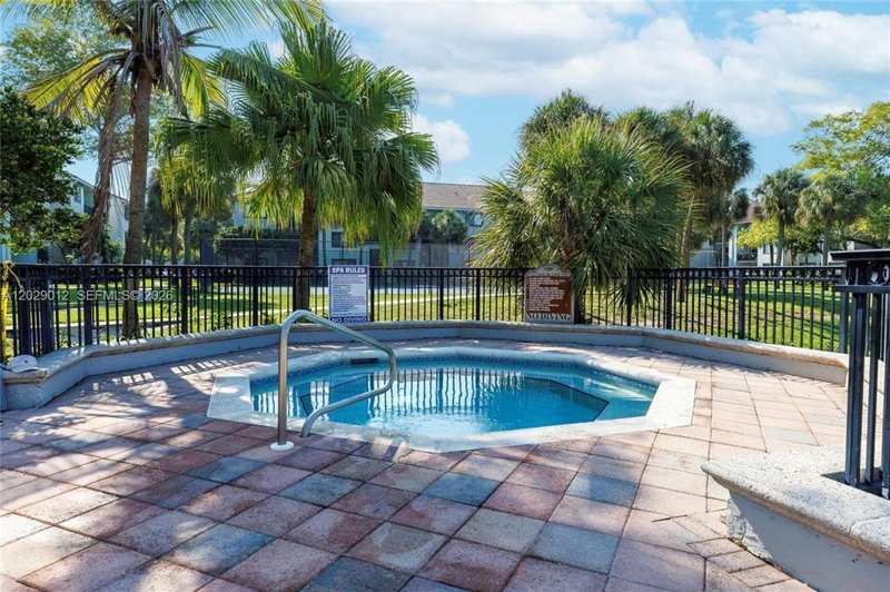 2 bedroom Condominium at 9244 W Atlantic Boulevard #1224, Visconti Condo, Coral Springs — photo 1