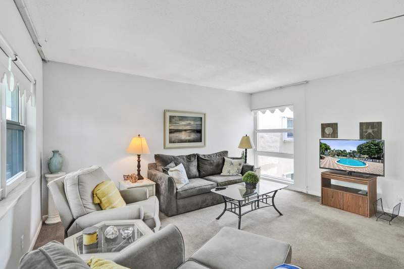 1 bedroom Condominium at 1481 S Ocean Boulevard #339D, Leisure Gardens Condo, Lauderdale-By-The-Sea — photo 4