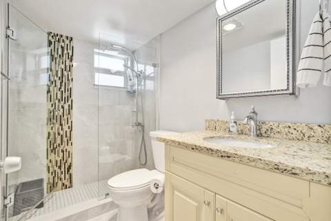 1481 S Ocean Boulevard #339D, Lauderdale-By-The-Sea FL - photo 14 of 38