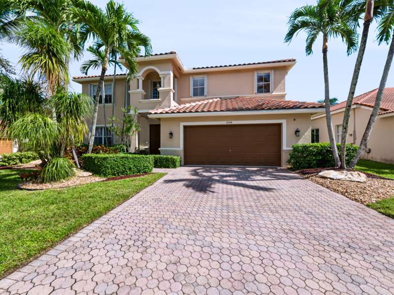 5 bedroom Single Family Residence at 6308 Shadow Tree Lane, Winston Trails Par 17, Lake Worth — photo 3