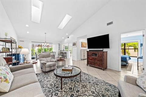 503 SW 29th Avenue, Delray Beach FL - photo 7 of 57