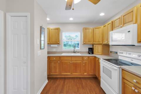 877 Osprey Lane, Hutchinson Island FL - photo 8 of 36