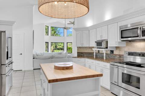 8850 Hidden Pines Road, Fort Pierce FL - photo 18 of 60