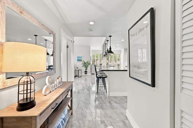 2 bedroom Condominium at 1620 S Ocean Boulevard #1E, Ocean Colony Condo, Lauderdale-By-The-Sea — photo 2