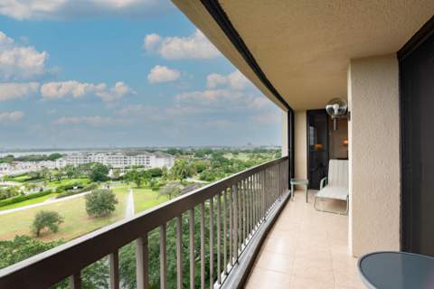 2480 Presidential Way #1103, West Palm Beach FL - photo 11 of 40