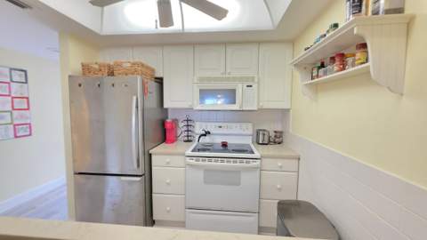 5811 NE Gulfstream Way #4006, Hutchinson Island FL - photo 9 of 21