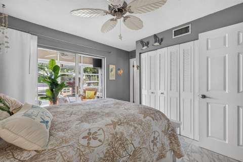 1200 Colonnades Drive #207, Fort Pierce FL - photo 12 of 22