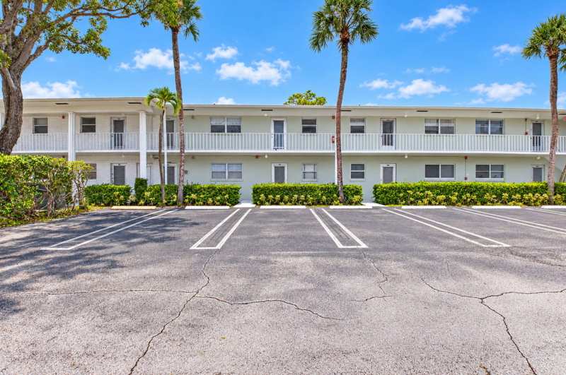 2 bedroom Condominium at 2700 SW 22nd Avenue #1406, Sabal Pine Condo, Delray Beach — photo 1