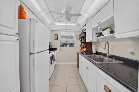 2700 SW 22nd Avenue #1406, Delray Beach FL - photo 11 of 28