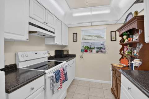 2700 SW 22nd Avenue #1406, Delray Beach FL - photo 15 of 28