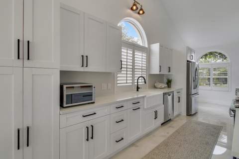 2308 Saratoga Bay Drive, West Palm Beach FL - photo 7 of 11