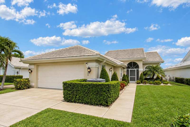 3 bedroom Single Family Residence at 2308 Saratoga Bay Drive, Saratoga Bay, West Palm Beach — photo 1