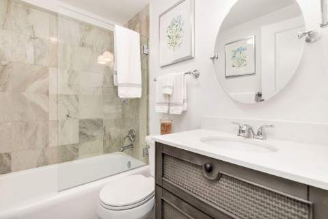 401 Peruvian Avenue #1040, Palm Beach FL - photo 11 of 17
