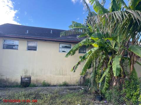 532 SW Ave D #10, Belle Glade FL - photo 6 of 7