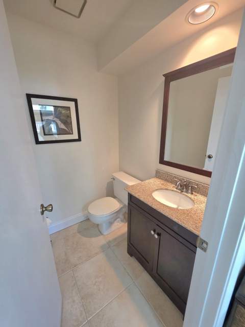 311 Waterside Drive, Hypoluxo FL - photo 11 of 37