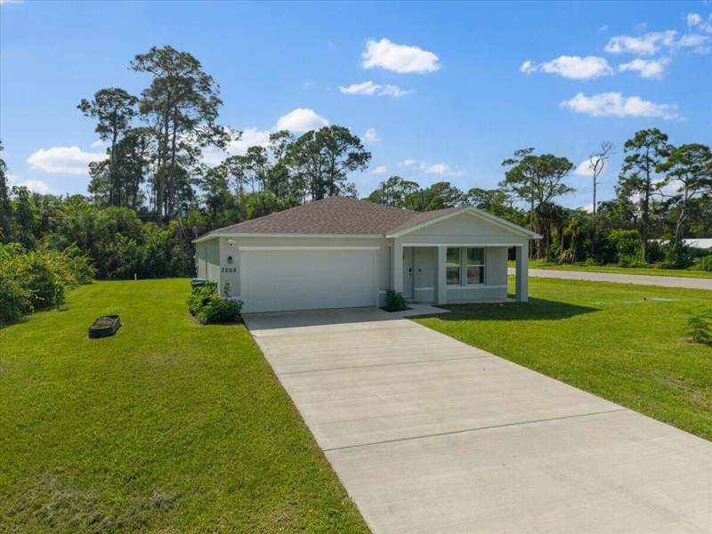 4 bedroom Single Family Residence at 7205 Salerno Road, Lakewood Park, Fort Pierce — photo 3