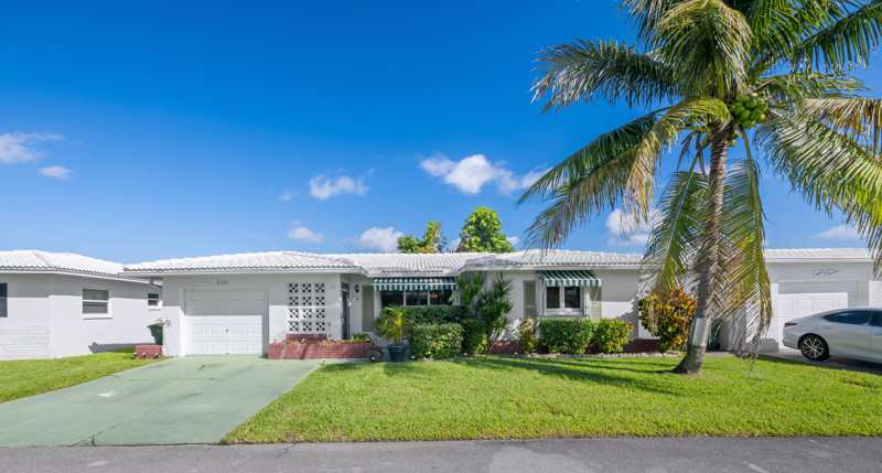 2 bedroom Single Family Residence at 8201 NW 59th Court, Mainlands Of Tamarac Lakes 13, Tamarac — photo 1