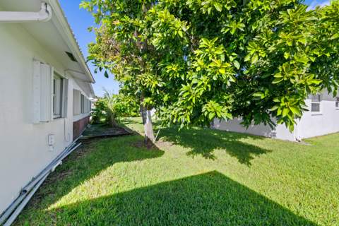 8201 NW 59th Court, Tamarac FL - photo 22 of 26