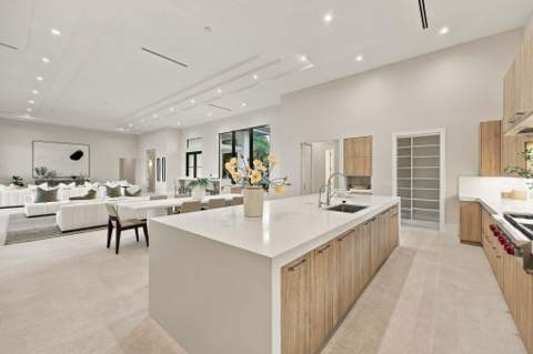 3500 Embassy Drive, West Palm Beach FL - photo 9 of 50