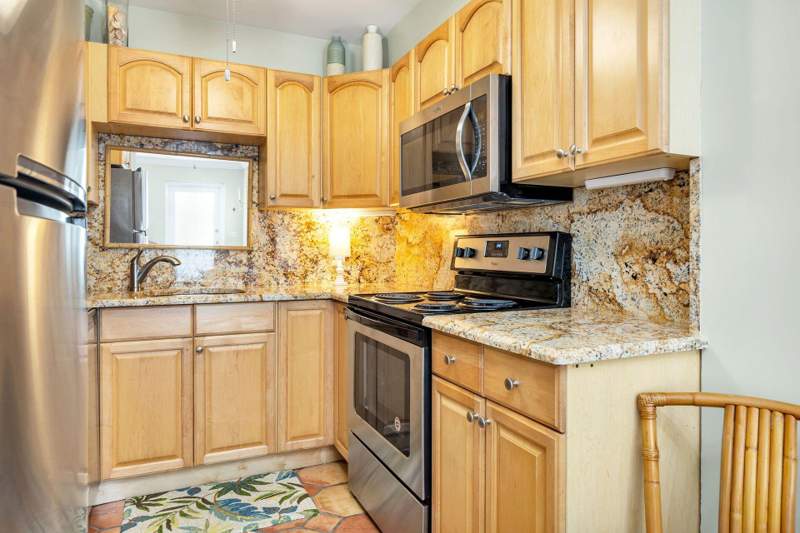 1 bedroom Condominium at 401 Peruvian Avenue #1050, Peruvian Terrace Condo, Palm Beach — photo 5