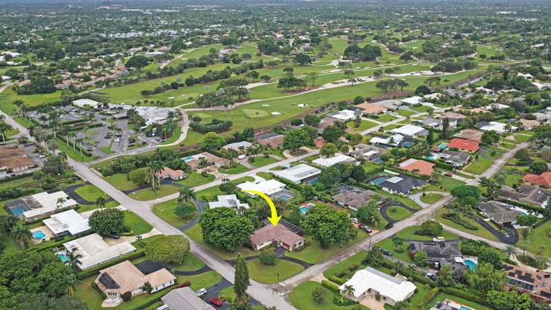 3 bedroom Single Family Residence at 241 Orange Tree Drive, Atlantis No 2 City O, Atlantis — photo 1