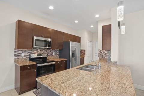 1301 NW Fiorenza Court, Port St. Lucie FL - photo 9 of 29