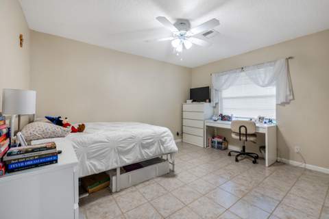 1447 Spanish Oak Way, Wellington FL - photo 15 of 39