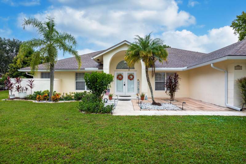 3 bedroom Single Family Residence at 1447 Spanish Oak Way, Eastwood No. 3 of wellington, Wellington — photo 2
