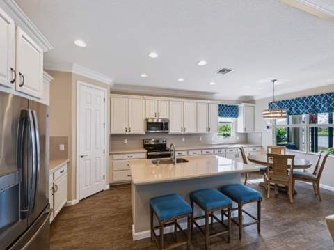 11210 SW Lake Park Drive, Port St. Lucie FL - photo 7 of 96