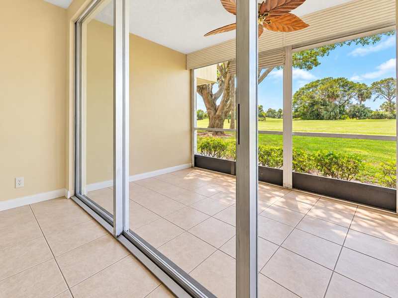 2 bedroom Condominium at 2671 S Course Drive #105, No 20 Palm-Aire Country Club, Pompano Beach — photo 1